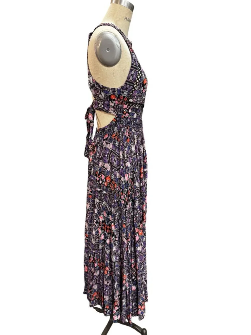 Jaase Endless Summer Boho Halter Maxi Dress Medium Open Back Floral - Picture 5 of 9